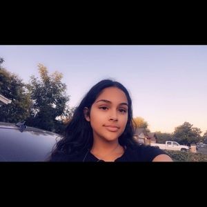 Meet your Posher, Arianna